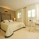 Mythos Boutique Hotel