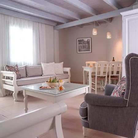 Mythos Boutique Hotel