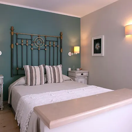 Mythos Boutique Hotel