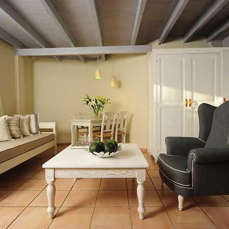 Mythos Boutique Hotel