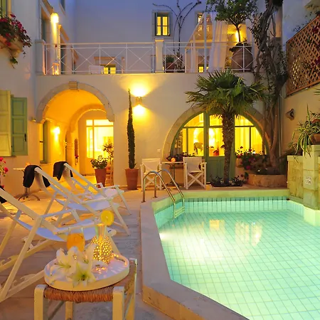 Mythos Boutique Hotel 4*