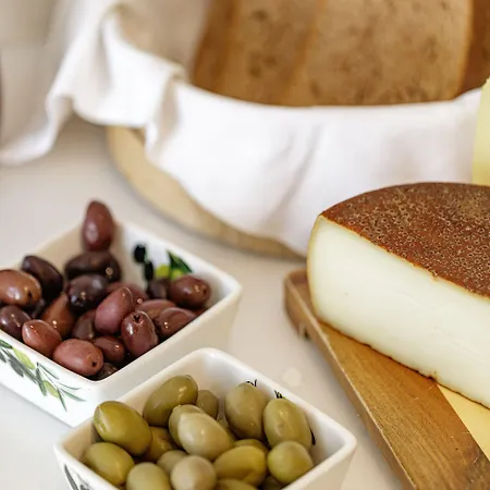 Hotel Mythos Boutique 4*