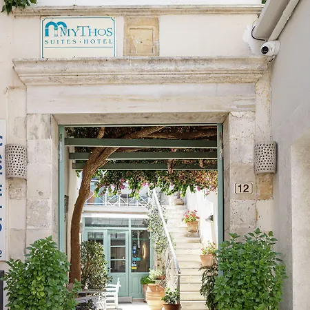 Mythos Boutique فندق 4*