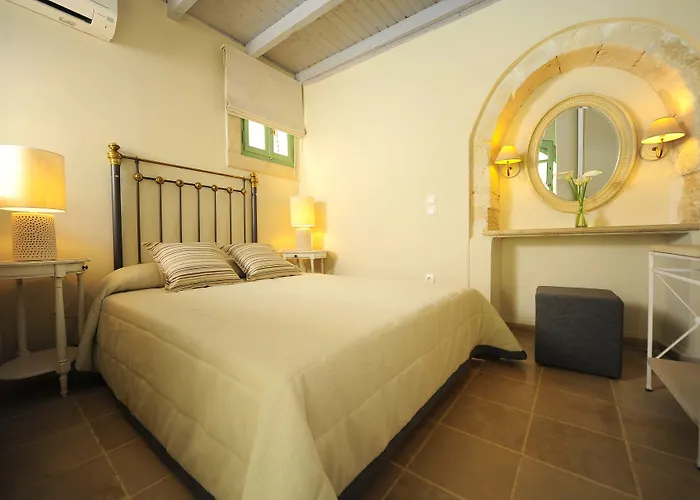 Hotel Mythos Boutique 4*