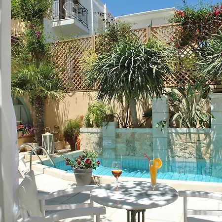 Hotel Mythos Boutique Rethymno (Crete)