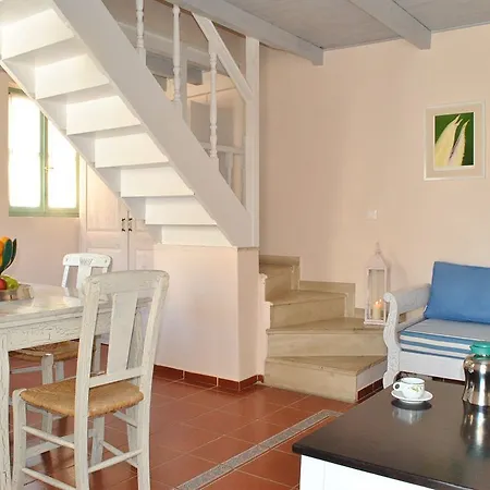 Hotel Mythos Boutique 4*