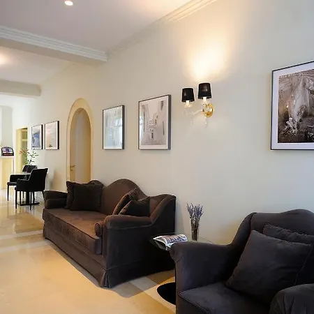 Mythos Boutique Hotel 4*