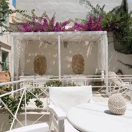 Mythos Boutique Hotel 4*