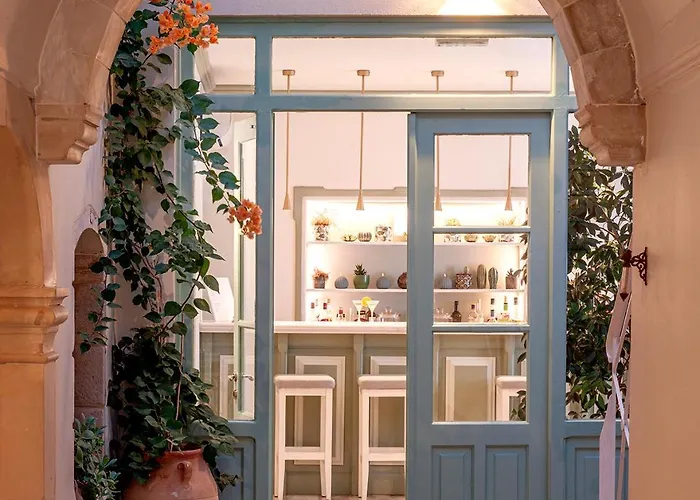 Mythos Boutique Hotel Rétino