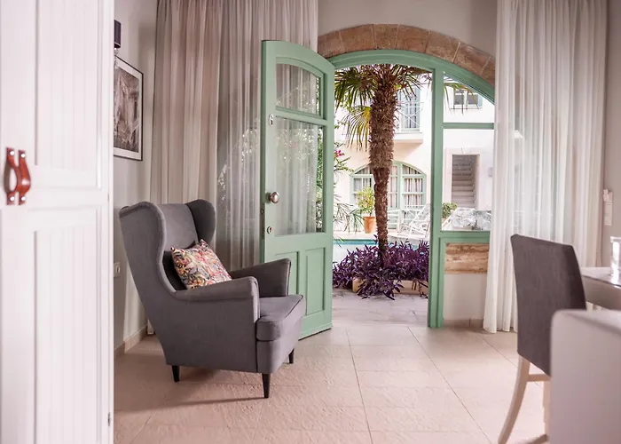 Mythos Boutique 4* Rétino