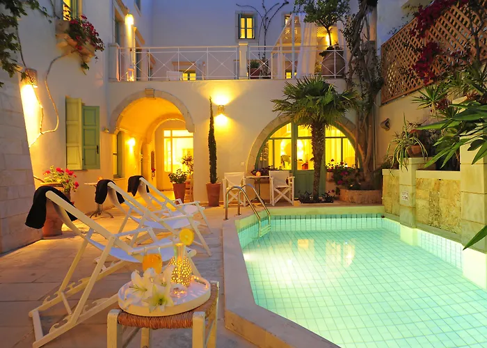 Mythos Boutique Hotel 4*